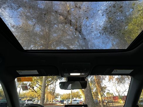 Certified 2025 Lexus IS 350 F Sport image 37