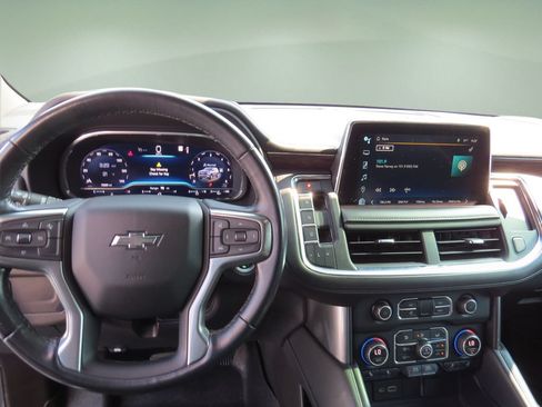 Certified 2022 Chevrolet Suburban Z71 AWD/4WD image 24