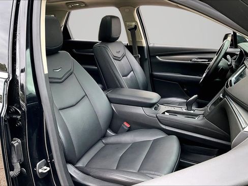 Used 2019 Cadillac XT5 Luxury AWD/4WD image 26