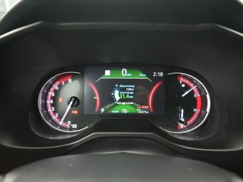Used 2024 Toyota RAV4 LE AWD/4WD image 12