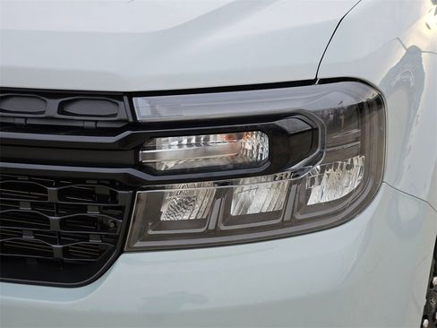 Used 2023 Ford Maverick XLT w/ Black Appearance Package image 8