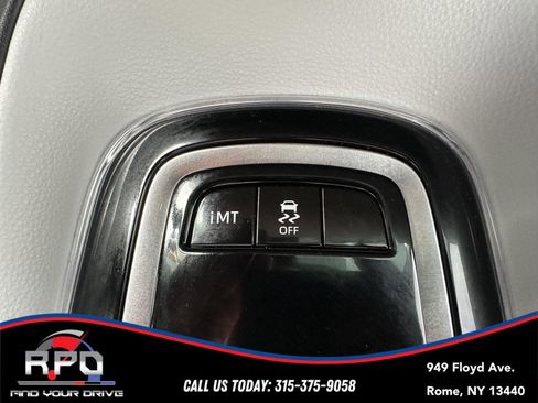Used 2022 Toyota Corolla SE w/ Carpet Mat Package (TMS) image 27
