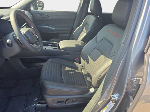 New 2026 Nissan Pathfinder Rock Creek AWD/4WD image 15