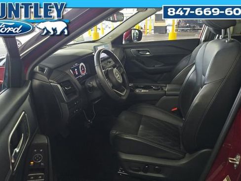 Used 2024 Nissan Rogue Platinum w/ Platinum Premium Package AWD/4WD image 6