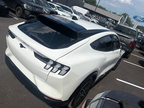 Used 2024 Ford Mustang Mach-E Premium AWD/4WD image 4