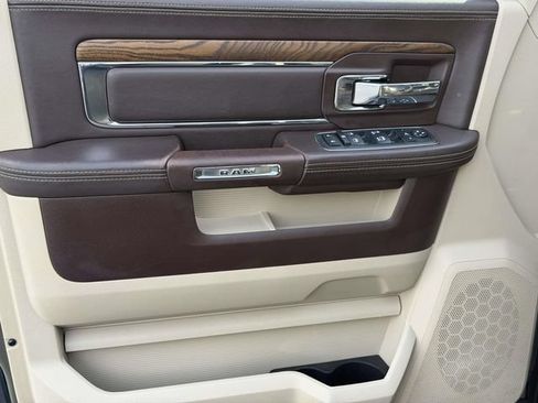 Used 2015 RAM 3500 Laramie Longhorn w/ Convenience Group AWD/4WD image 6