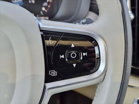 Used 2021 Volvo XC60 T5 Inscription AWD/4WD image 15