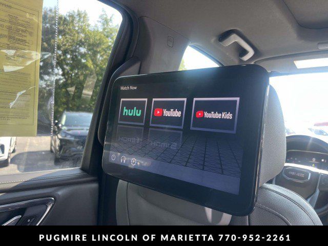 Used 2022 GMC Yukon SLT w/ SLT Premium Package AWD/4WD image 17