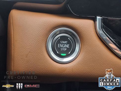 Certified 2024 GMC Canyon AT4 image 9