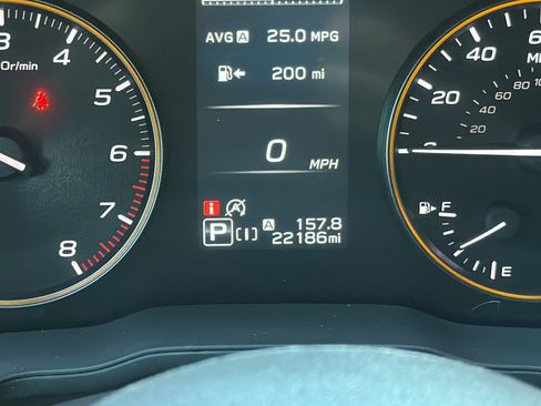 Used 2024 Subaru Crosstrek 2.5i Wilderness w/ Crosstrek Mirror Package AWD/4WD image 27