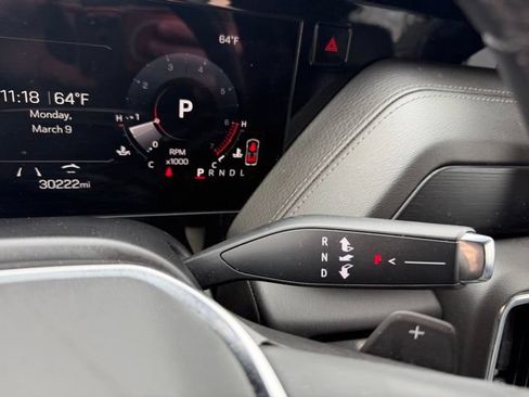Certified 2025 GMC Yukon Denali AWD/4WD image 28