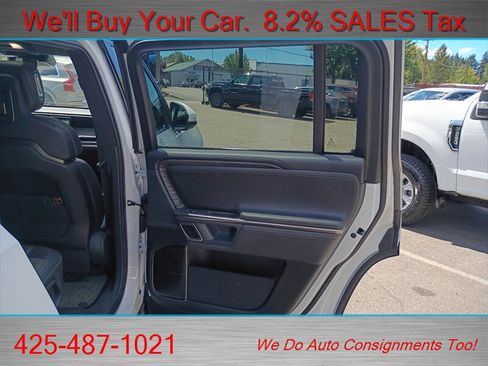 Used 2023 Rivian R1S Adventure AWD/4WD image 17