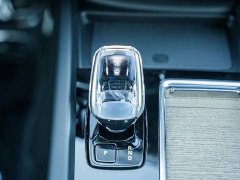 New 2026 Volvo XC60 B5 Core w/ Climate Package image 26