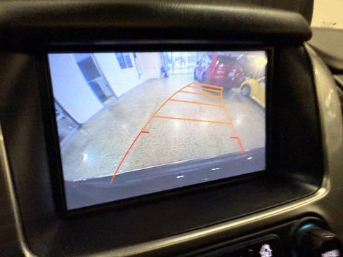 Used 2016 Chevrolet Suburban LTZ image 17