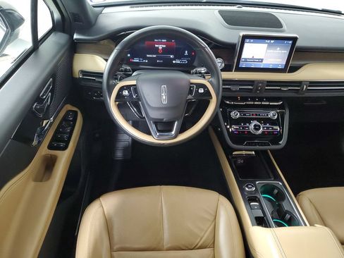 Certified 2022 Lincoln Corsair Reserve FWD image 16
