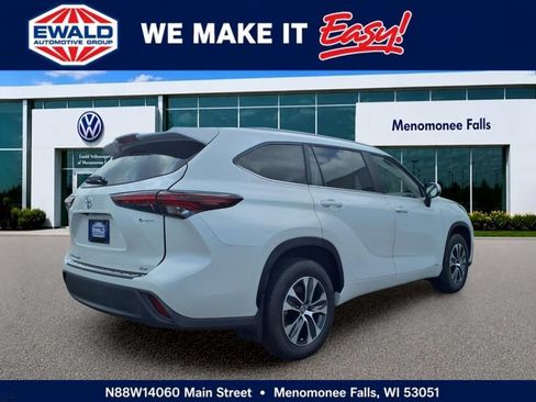 Used 2026 Toyota Highlander XLE AWD/4WD image 7