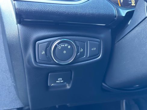 Used 2017 Lincoln MKZ Reserve w/ Climate Package image 16