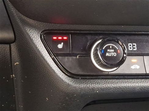 Certified 2025 Honda HR-V Sport image 19