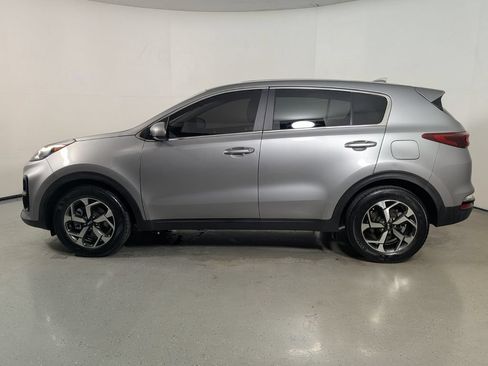 Used 2022 Kia Sportage LX FWD image 4