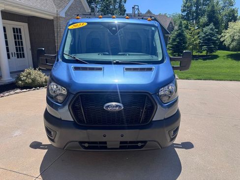 Used 2023 Ford Transit 350 DRW RWD image 9