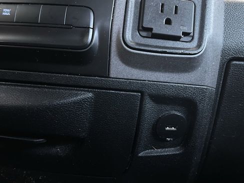 Used 2018 RAM 1500 4x4 Crew Cab w/ Protection Group image 24