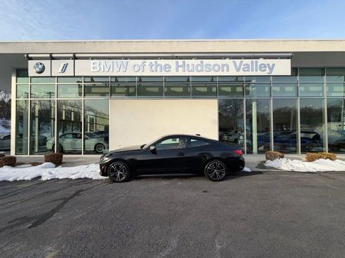 Certified 2024 BMW 440i xDrive Coupe w/ Premium Package image 1