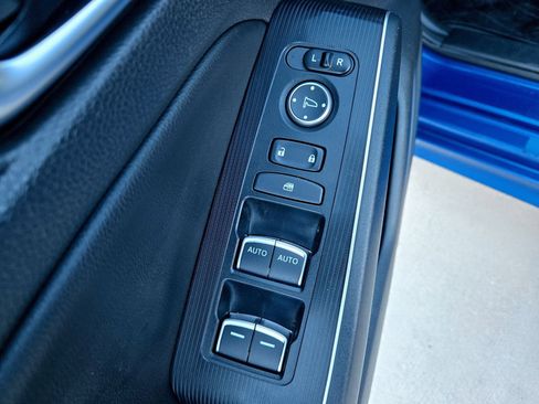 Used 2022 Honda Civic Touring image 31