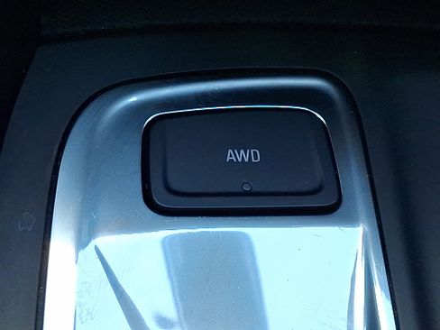 Used 2022 Chevrolet Equinox LS AWD/4WD image 22