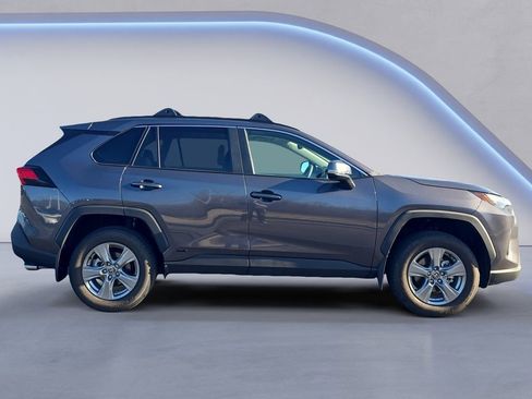 Used 2025 Toyota RAV4 XLE w/ Convenience Package image 6