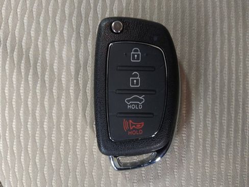 Used 2015 Hyundai Sonata SE image 32