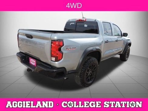 Certified 2025 Chevrolet Colorado Trail Boss AWD/4WD image 4