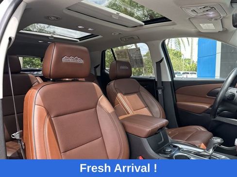 Used 2020 Chevrolet Traverse High Country FWD image 30