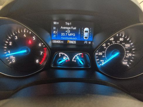 Used 2018 Ford Escape Titanium w/ Ford Safe & Smart Package AWD/4WD image 23