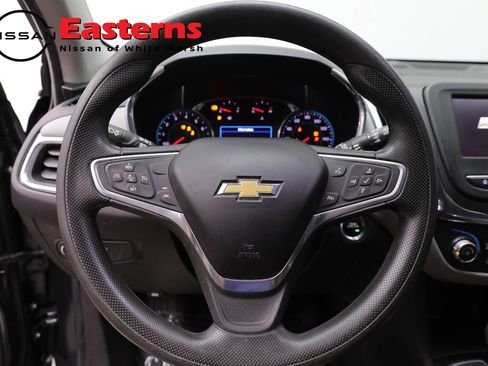 Used 2022 Chevrolet Equinox LT FWD image 10