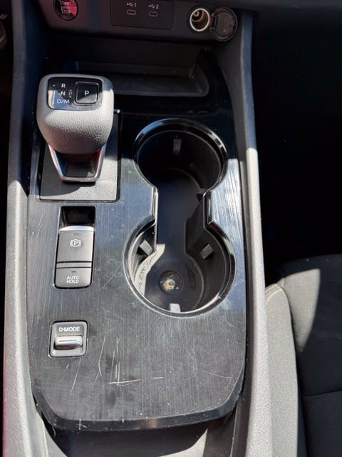 Used 2024 Nissan Rogue S FWD image 24