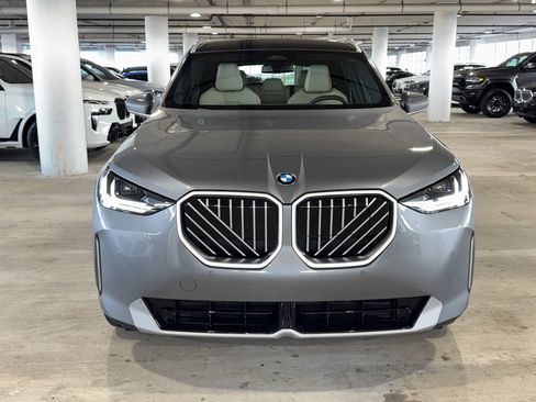 New 2026 BMW X3 xDrive30 w/ Convenience Package image 2