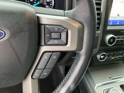 Used 2021 Ford Expedition XLT image 13