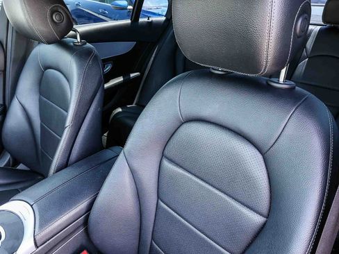 Used 2018 Mercedes-Benz C 300 4MATIC Sedan image 29