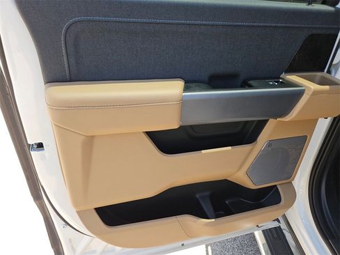 Used 2023 Ford F150 Lariat w/ Bed Utility Package image 13