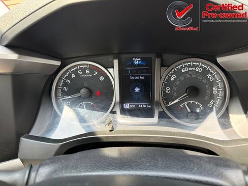 Used 2021 Toyota Tacoma SR5 RWD image 47