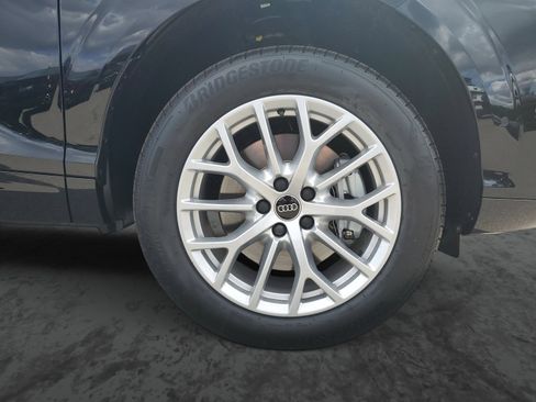 New 2026 Audi Q3 quattro 2.0T AWD/4WD image 6