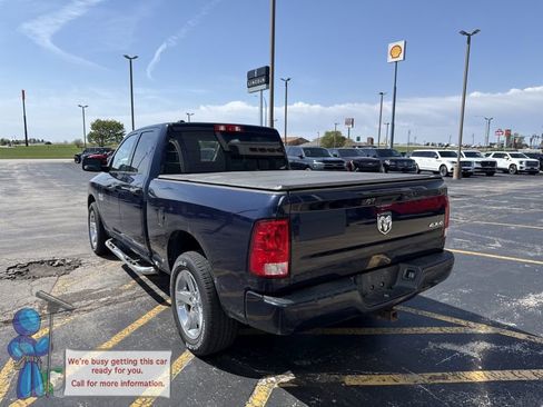 Used 2015 RAM 1500 Express AWD/4WD image 3