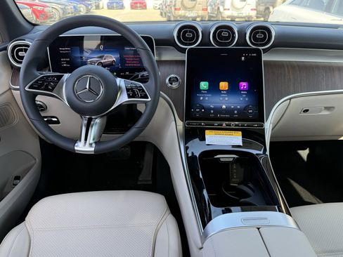 New 2026 Mercedes-Benz GLC 300 GLC 300 image 26