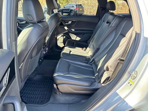 Used 2019 Audi Q7 3.0T Premium Plus image 14