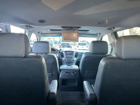 Used 2018 GMC Yukon SLT w/ Open Road Package image 36