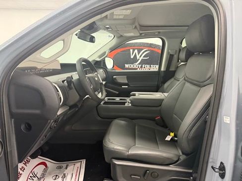 New 2026 Ford Expedition Active image 11