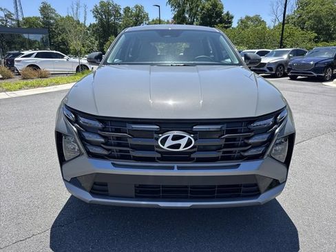New 2026 Hyundai Tucson SE FWD image 2