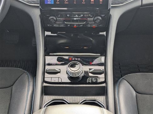 Used 2024 Jeep Grand Cherokee Trailhawk w/ Luxury Tech Group III image 20