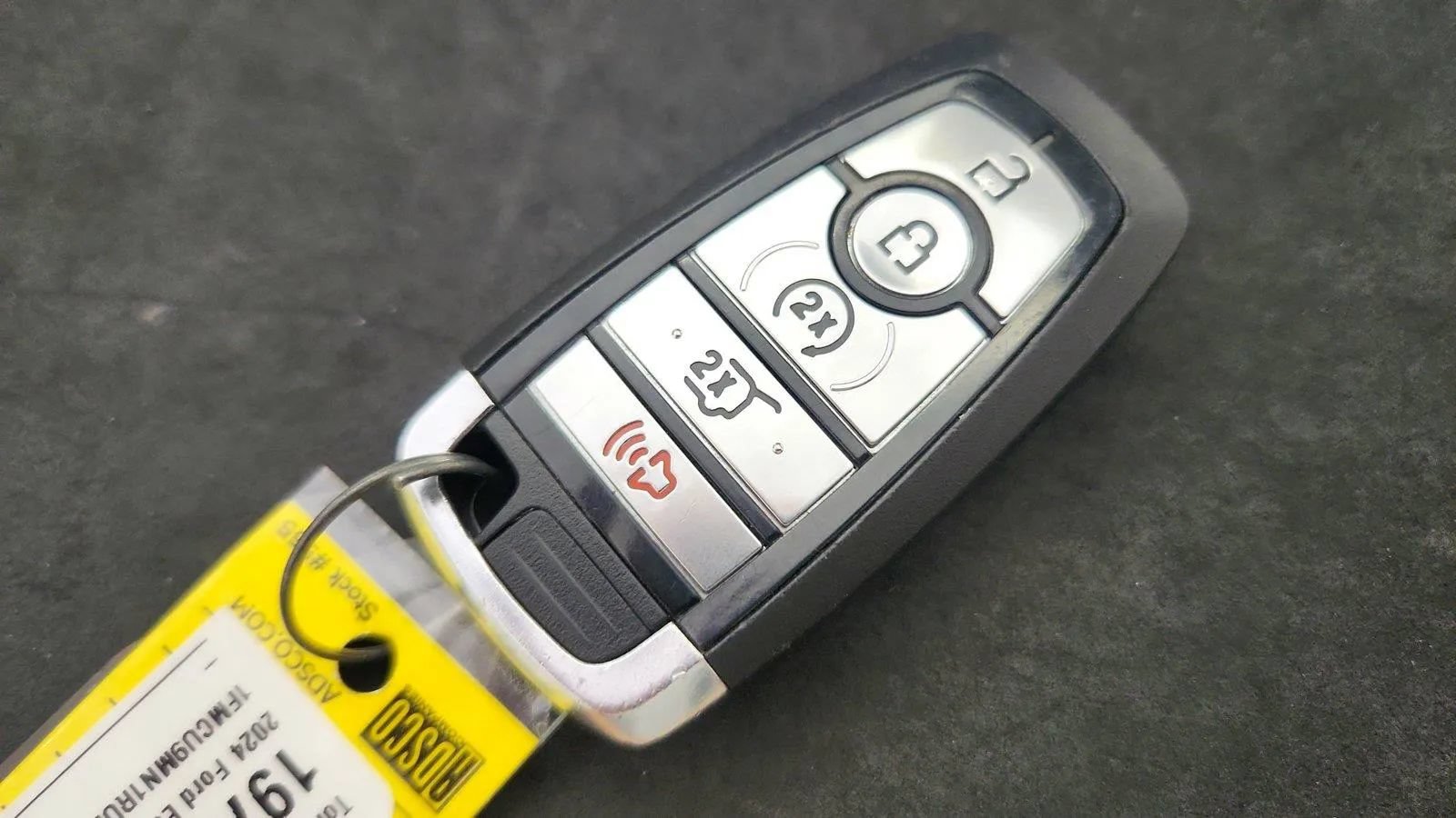 Used 2024 Ford Escape ST-Line w/ Tech Pack #1 AWD/4WD image 13