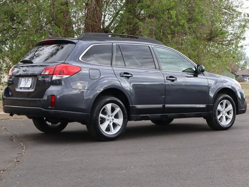 Used 2013 Subaru Outback 2.5i Premium w/ Popular Pkg 1B image 5